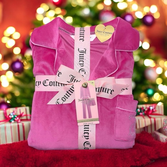 Juicy Couture Logo 3 Piece Top, Pants & Shorts Pink Pajama Gift Set Size M or L - Picture 1 of 6